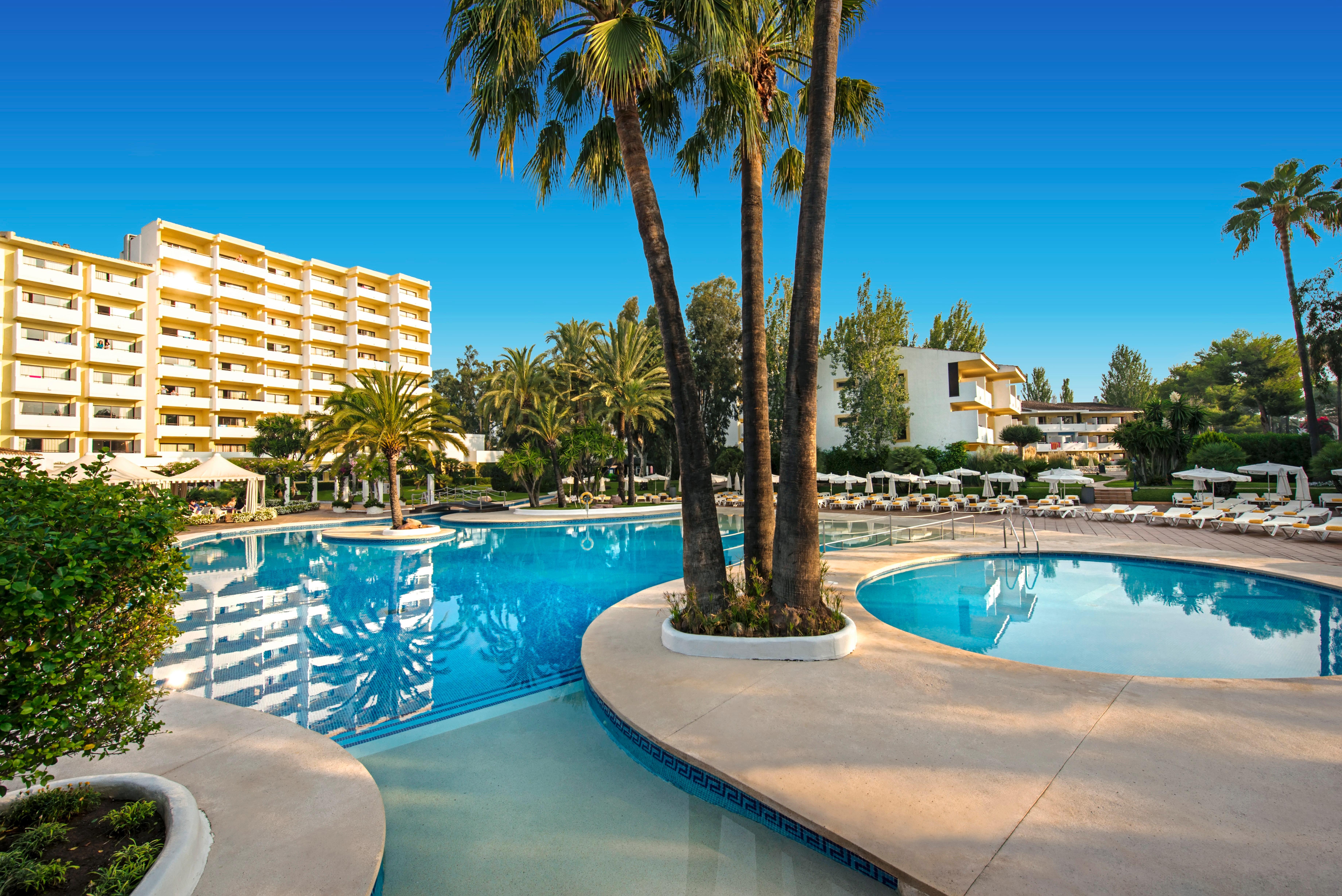 Готель Iberostar Waves Ciudad Blanca Алькудія Екстер'єр фото